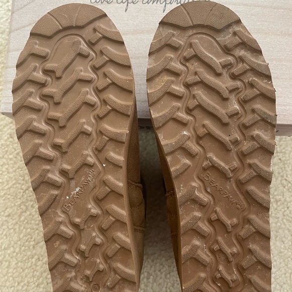 BearPaw Maxine Boots - Picture 5 of 9